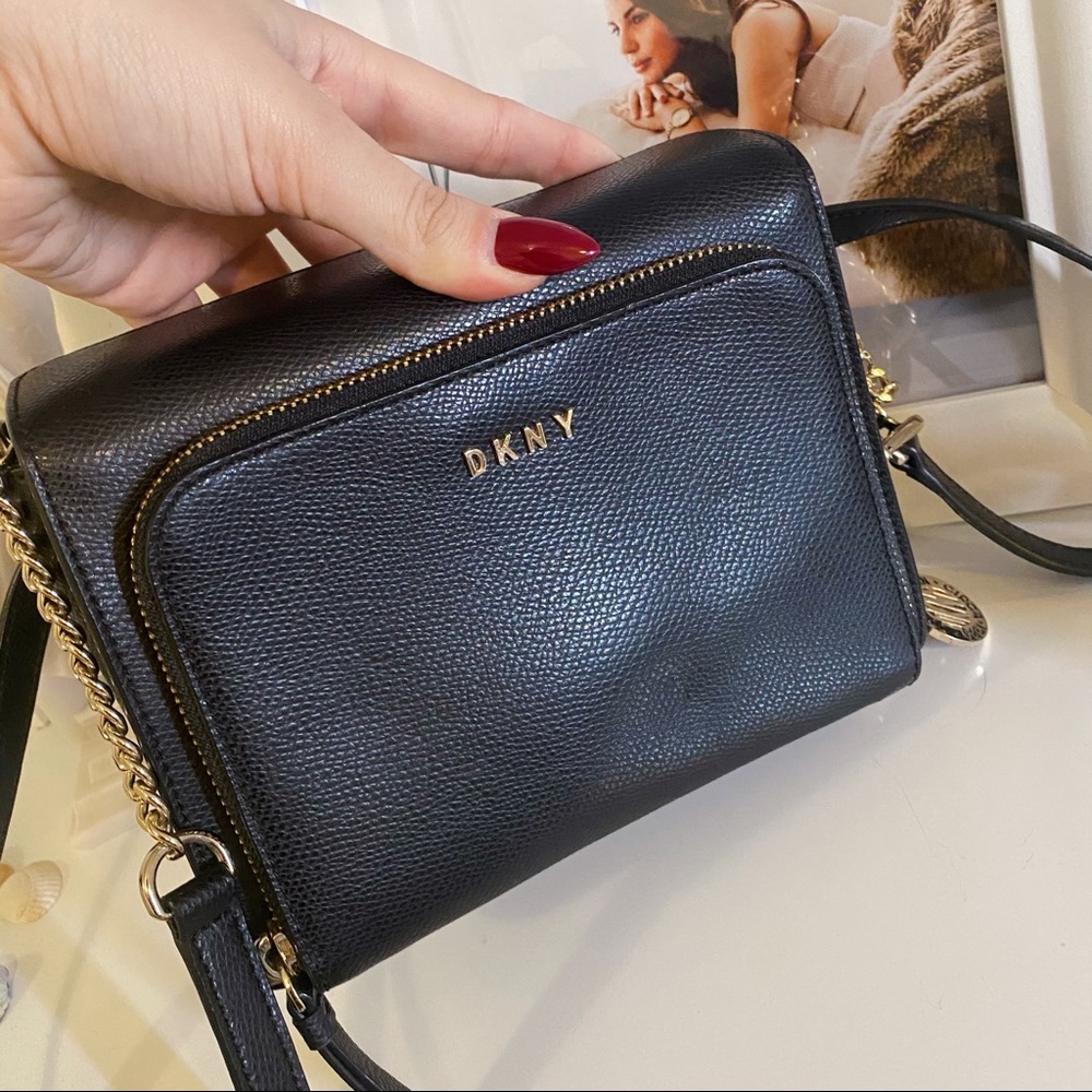 Classic Style Brand New DKNY Cross-body bag